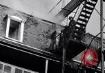 Image les pompiers Montréal Québec Canada, 1941, de la seconde 27 séquences d'archives historiques vidéo 65675037923