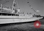 Standbild George Arida mit Hitlers Aviso Grille Yacht New York United States USA, 1949, aus Sekunde 23 historischem Filmmaterial Videoclip 65675037927