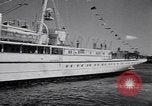 Standbild George Arida mit Hitlers Aviso Grille Yacht New York United States USA, 1949, aus Sekunde 24 historischem Filmmaterial Videoclip 65675037927