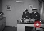 Standbild George Arida mit Hitlers Aviso Grille Yacht New York United States USA, 1949, aus Sekunde 36 historischem Filmmaterial Videoclip 65675037927