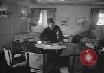 Standbild George Arida mit Hitlers Aviso Grille Yacht New York United States USA, 1949, aus Sekunde 46 historischem Filmmaterial Videoclip 65675037927
