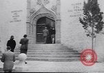 Standbild König Humbert Sitge Spanien, 1949, aus Sekunde 13 historischem Filmmaterial Videoclip 65675037928
