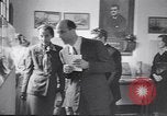 Standbild König Humbert Sitge Spanien, 1949, aus Sekunde 18 historischem Filmmaterial Videoclip 65675037928