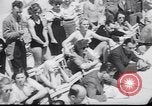 Immagine di I nuotatori francese Francia, 1949, secondo 45 filmato di repertorio 65675037930