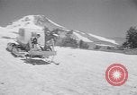 Immagine di Sci Oregon United States USA, 1949, secondo 14 filmato di repertorio 65675037931