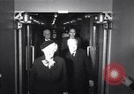 Image Winston Churchill et Lady Churchill Washington DC USA, 1953, de la seconde 5 séquences d'archives historiques vidéo 65675037946