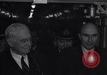 Image Winston Churchill et Lady Churchill Washington DC USA, 1953, de la seconde 14 séquences d'archives historiques vidéo 65675037946