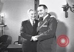 Image congressistes y compris Lyndon Baines Johnson Washington DC USA, 1948, de la seconde 22 séquences d'archives historiques vidéo 65675037947