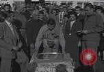 Standbild Henry Cotton gewinnt bei Greenbrier 1948 White Sulphur Springs West Virginia USA, 1948, aus Sekunde 12 historischem Filmmaterial Videoclip 65675037950