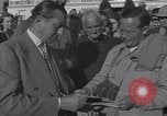 Standbild Henry Cotton gewinnt bei Greenbrier 1948 White Sulphur Springs West Virginia USA, 1948, aus Sekunde 47 historischem Filmmaterial Videoclip 65675037950