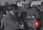 Standbild Henry Cotton gewinnt bei Greenbrier 1948 White Sulphur Springs West Virginia USA, 1948, aus Sekunde 59 historischem Filmmaterial Videoclip 65675037950
