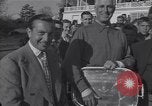 Standbild Henry Cotton gewinnt bei Greenbrier 1948 White Sulphur Springs West Virginia USA, 1948, aus Sekunde 61 historischem Filmmaterial Videoclip 65675037950