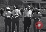 Immagine di Il Duca di Windsor gioca a golf White Sulphur Springs West Virginia USA, 1948, secondo 7 filmato di repertorio 65675037952