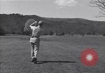 Immagine di Il Duca di Windsor gioca a golf White Sulphur Springs West Virginia USA, 1948, secondo 14 filmato di repertorio 65675037952