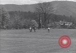 Immagine di Il Duca di Windsor gioca a golf White Sulphur Springs West Virginia USA, 1948, secondo 19 filmato di repertorio 65675037952