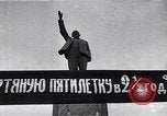 Standbild Sowjetische Truppen greifen Deutsche in Haus-zu-Haus-Schlachten in ein Stadt Moskau Russland Sowjetunion, 1941, aus Sekunde 5 historischem Filmmaterial Videoclip 65675037964