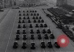 Standbild Sowjetische Truppen greifen Deutsche in Haus-zu-Haus-Schlachten in ein Stadt Moskau Russland Sowjetunion, 1941, aus Sekunde 40 historischem Filmmaterial Videoclip 65675037964