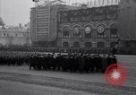 Image les gens de Moscou Parade Moscou Russie Union Soviétique, 1952, de la seconde 14 séquences d'archives historiques vidéo 65675037975