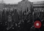 Image les gens de Moscou Parade Moscou Russie Union Soviétique, 1952, de la seconde 35 séquences d'archives historiques vidéo 65675037975