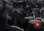Image Alger Hiss témoignant devant la HUAC Washington DC USA, 1948, de la seconde 13 séquences d'archives historiques vidéo 65675037979