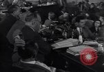 Image Alger Hiss témoignant devant la HUAC Washington DC USA, 1948, de la seconde 15 séquences d'archives historiques vidéo 65675037979