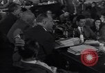 Image Alger Hiss témoignant devant la HUAC Washington DC USA, 1948, de la seconde 23 séquences d'archives historiques vidéo 65675037979