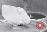 Standbild Crystal United States USA, 1940, aus Sekunde 40 historischem Filmmaterial Videoclip 65675037981