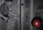 Standbild Crystal United States USA, 1940, aus Sekunde 52 historischem Filmmaterial Videoclip 65675037981