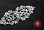 Standbild Crystal United States USA, 1940, aus Sekunde 62 historischem Filmmaterial Videoclip 65675037981