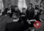 Standbild James C Hagerty Washington DC USA, 1953, aus Sekunde 37 historischem Filmmaterial Videoclip 65675037994