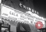 Standbild Mein Mann Godfrey Film Premier Los Angeles California USA, 1957, aus Sekunde 36 historischem Filmmaterial Videoclip 65675037997