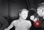 Immagine di Il mio uomo Godfrey tappeto rosso Los Angeles California USA, 1957, secondo 52 filmato di repertorio 65675037999