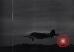 Image Parachutistes Royaume-Uni, 1944, de la seconde 10 séquences d'archives historiques vidéo 65675038002