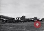 Image Parachutistes Royaume-Uni, 1944, de la seconde 35 séquences d'archives historiques vidéo 65675038002