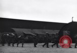 Image Parachutistes Royaume-Uni, 1944, de la seconde 41 séquences d'archives historiques vidéo 65675038002