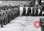 Standbild Negro Soldaten Astoria New York USA, 1945, aus Sekunde 14 historischem Filmmaterial Videoclip 65675038003