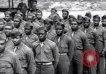 Standbild Negro Soldaten Astoria New York USA, 1945, aus Sekunde 27 historischem Filmmaterial Videoclip 65675038003