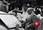 Image Visites de la délégation britannique Mau Mau Kenya, 1955, de la seconde 11 séquences d'archives historiques vidéo 65675038018