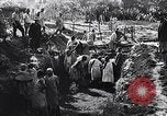 Image Visites de la délégation britannique Mau Mau Kenya, 1955, de la seconde 33 séquences d'archives historiques vidéo 65675038018