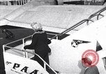 Image Joe Dimaggio et Marilyn Monroe United States USA, 1955, de la seconde 24 séquences d'archives historiques vidéo 65675038020