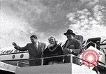 Image Joe Dimaggio et Marilyn Monroe United States USA, 1955, de la seconde 35 séquences d'archives historiques vidéo 65675038020