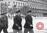 Standbild Allgemeine Van Flotte Athen Griechenland Syntagma Square, 1948, aus Sekunde 4 historischem Filmmaterial Videoclip 65675038021