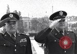 Standbild Allgemeine Van Flotte Athen Griechenland Syntagma Square, 1948, aus Sekunde 14 historischem Filmmaterial Videoclip 65675038021