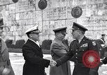 Standbild Allgemeine Van Flotte Athen Griechenland Syntagma Square, 1948, aus Sekunde 24 historischem Filmmaterial Videoclip 65675038021