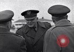 Standbild Allgemeine Van Flotte Athen Griechenland Syntagma Square, 1948, aus Sekunde 41 historischem Filmmaterial Videoclip 65675038021