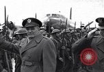 Standbild Allgemeine Van Flotte Athen Griechenland Syntagma Square, 1948, aus Sekunde 54 historischem Filmmaterial Videoclip 65675038021