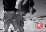 Immagine di Le forze britanniche intercettare illegale di immigrati ebrei Palestina, 1947, secondo 13 filmato di repertorio 65675038027