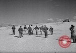 Immagine di Le forze britanniche intercettare illegale di immigrati ebrei Palestina, 1947, secondo 20 filmato di repertorio 65675038027
