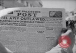 Standbild britischen Verhängung des Kriegsrechts in Eretz Israel Tel Aviv Palästina, 1947, aus Sekunde 6 historischem Filmmaterial Videoclip 65675038028
