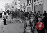 Standbild britischen Verhängung des Kriegsrechts in Eretz Israel Tel Aviv Palästina, 1947, aus Sekunde 19 historischem Filmmaterial Videoclip 65675038028